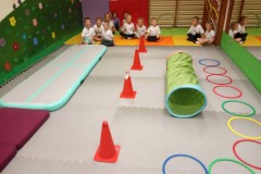 10_grupa_acrobatyka_maluchy_20191227