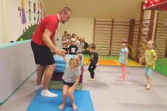 40_grupa_acrobatyka_maluchy_20191227