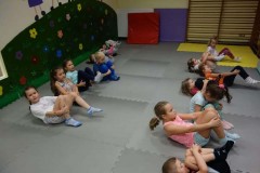 8_grupa_acrobatyka_maluchy_20191227